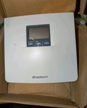 Braeburn 833732002000 Nos 5000 5-2 Day Programmable Single Stage Heat/cool Digital Thermostat