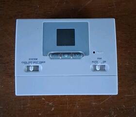 Braeburn Bra1200 Digital Non Programmable Thermostat Model