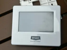 Systxbbecn01 Bryant Evolution Thermostat For The Home