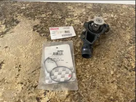 14602 Carquest 333420009958 Stant Engine Coolant Thermostat / Water Outlet Assembly