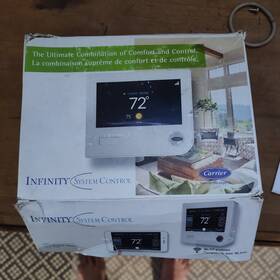 Carrier Systxccwlc01-b Infinity Thermostat