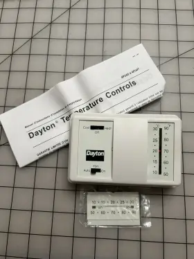 4pu47 Dayton Low Volt Heating And Cooling Thermostat