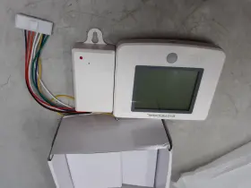 4525-92629609 Dwarpaal Smarthotel In A Box Digital Thermostat With Wireless Receiver