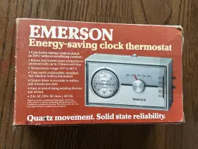 1f70-353 Emerson Energy Saving Clock Thermostat Heating Only New Old Stock