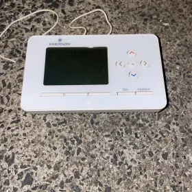 Ee542-1z Emerson Smart Thermostat And Energy Monitor
