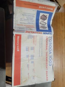 Fits Honeywell Mars Tg500a1003 70210 Thermostat Guard Clear Case Lock And Key Replaces