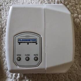Floodstop 20071 Leak Detector Controller Unit Two Valves