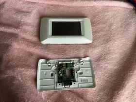 Thx9001r5029 Goodman Ctk04ae Comfortnet Communicating Thermostat White