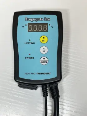 34-108 Heezy 744759550316 Plug In 1000 Watt Heating Thermostat Outlet F By Propagate Pro 110v 120v