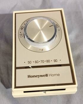 Honeywell 085267088664 Home T498b1512 Line Volt Electric Heat Thermostat