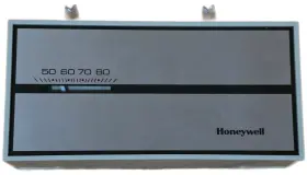 T874c-1018 Honeywell 085267096621 Nib Multistage Thermostat 24v 2 Stage Heat 1 Cool