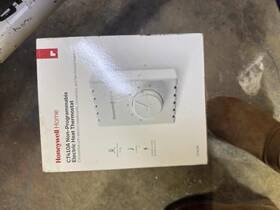 Honeywell Home Ct410a1000 Ct410a 2-wire Electric Heat Thermostat