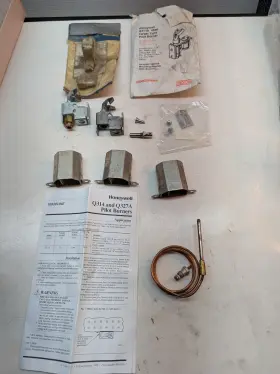 Q237a Honeywell Q314 And Pilot Burners Set With User Manual