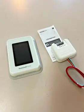 Rch9610wfw2004 Honeywell Home T9 Wifi Thermostat Cwire Adapter New