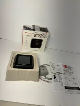 Rcht8612wf Honeywell Home T5 Wi-fi Smart Thermostat - Never Hooked Up