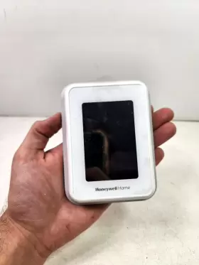 Rcht9610wfw2004 Honeywell Home T9 Smart Thermostat Wall Unit Only Used Tested
