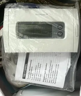 Rct8100 Honeywell Digital Thermostat With Manual New