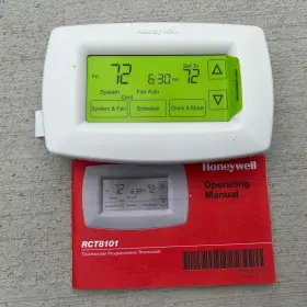 Rct8101 Honeywell 7 Day Programmable Thermostat Rct8101- Comes As Shown