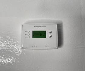 Honeywell Rth230081038 5-1-1 Day Programmable Thermostat Digital Low-voltage Hva