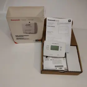 Rth2300rth221 Honeywell Rth2300rth321 Thermostat Includes Manual Untested Parts Only