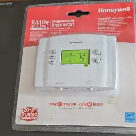 Rth2410r Honeywell Programmable Thermostat 5-1-1 Day Backlit Display White