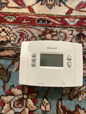 Rth2510b Honeywell 7-day Programmable Pre Owned