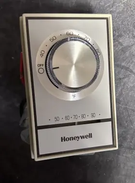 T498b-1512 Honeywell Super Tradeline Line Volt Electric Heat Thermostat