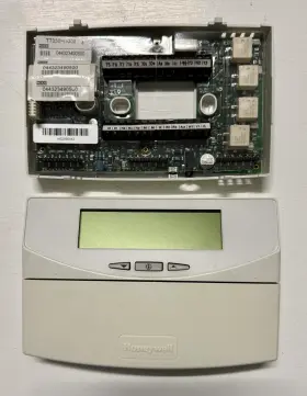 T7350h-1009 Honeywell T7350-1009 New Commercial 3 Heat Cool Programmable Thermostat