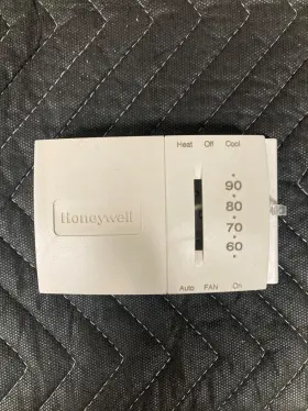 T8034c1424 Honeywell Heating And Cooling Triple Fuel Thermostat T8034c 1424