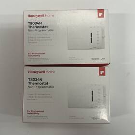 Honeywell T8034n Non-programmable Thermostat 1 Heat/1 Cool T8034n1007 Lot Of 2