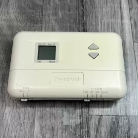 T8411-1002 Honeywell Tradeline T8411r 1002 Heat Pump Ac Thermostat Face Plate Only