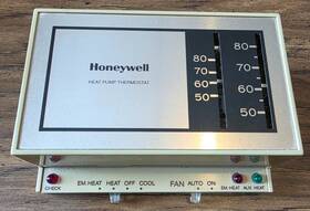 Honeywell T841a1001 Lr69071 Heat Pump Thermostat Old Style Inch Analog