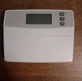 Honeywell T85111g1047 Digital Non Programmable