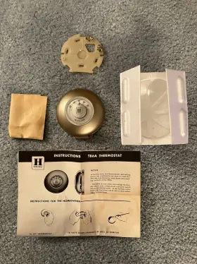 T86a18x103a2 Honeywell New 1957 Vintage #t86a 18x103a2 Round Heating Thermostat - Rare Dial