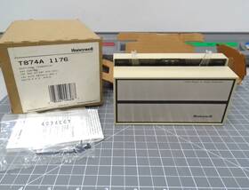 Honeywell T874a-1176 New T874a 1176 Heat Cool Thermostat 24 Volt Control 72 Max