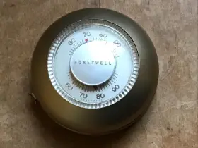 T87c Honeywell Vintage Round Cooling Thermostat New In Open Box With Instructions