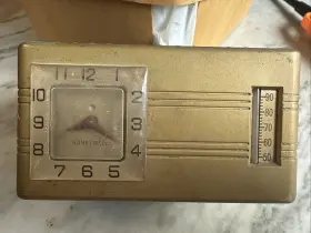 Ta147aic4x1 Honeywell Vintage Art Deco Wall Thermostat With Clock Made In Usa