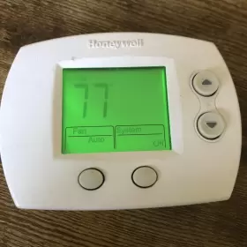 Th5110d1022 Honeywell U E Focuspro 5000 Digital Thermostat 2 Heat Cool