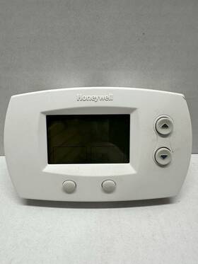 Honeywell Th52200d1003 Focus Pro 5000 Non-programmable Thermostat