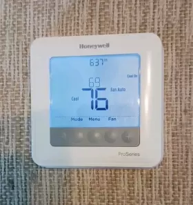 Th6220u2000 Honeywell Th6220u Digital Programmable Thermostat