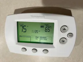 Th6220u1000 Honeywell Focuspro 5000 Programmable 2 Heat And Cooling Thermostat