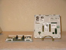 Th8321wf100 Honeywell Genuine Vision Pro Digital Touchscreen Thermostat