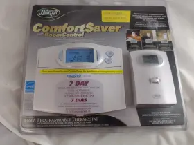 44668 Hunter Comfort Saver 7-day Room Control Thermostat