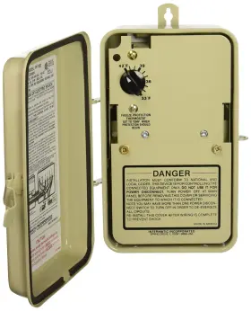 Pf1103 Intermatic 078275040571 1.5/3hp Freeze Protection Thermostat Only Color