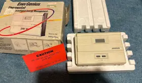 E100 Jameson 020967009007 Vintage 1986 Premium Energenius Programmable Electronic Thermostat
