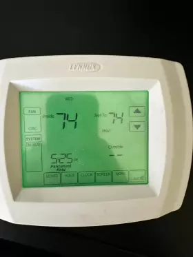 Px4147 Lennox Touchscreen Programmable Thermostat