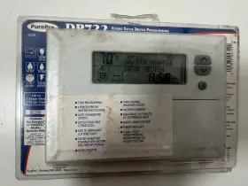 Dp722 Purepro New Old Stock 7 Day Digital Programmable Thermostat Heat/cool