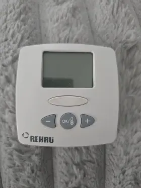 236487-001 Rehau Digital Thermostat