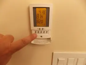 500670-sc Suntouch 840213090593 Watts Sunstat 120/240 Volt Programmable Floor Warming Control
