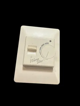 Mtc-1991 Thermosoft Elct Flr Htr Thrmostat 4-1/2 Inch H 2 Pole